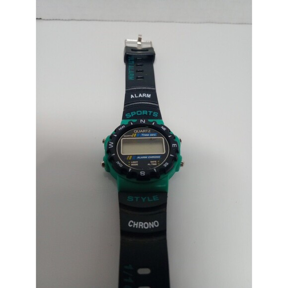 Multi-Alarm Digital Sports Watch Tested - Picture 6 of 7